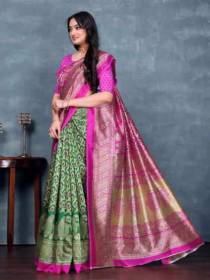 Elegant Banarasi Style Silk Saree with Unstitched Blouse (Pink & Green)
